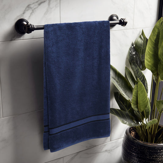 Extra Large Ultra Soft Bath Towel – 30x54 Inches 580 GSM – 100% Ringspun Cotton, Plush & Absorbent – Oversized with Elegant Rayon Trim – Everyday Luxury