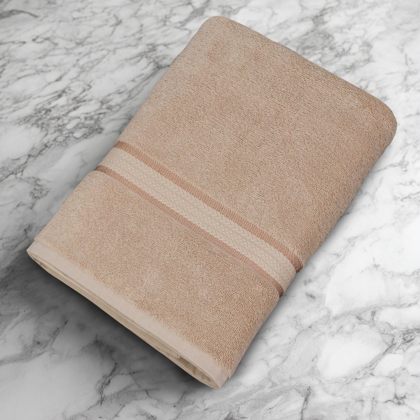 Extra Large Ultra Soft Bath Towel – 30x54 Inches 580 GSM – 100% Ringspun Cotton, Plush & Absorbent – Oversized with Elegant Rayon Trim – Everyday Luxury