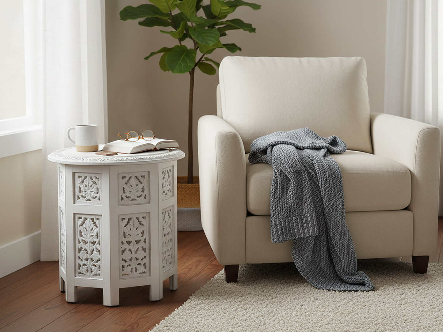 Hand-Carved Round Wood Accent Table with Ornate Leaf Panel Design – 18 x 18 Inches – Antique White Finish – No Tools Required, Easy Assembly