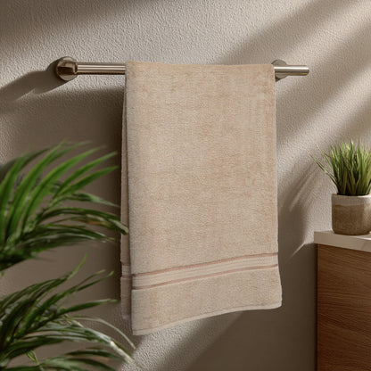 Extra Large Ultra Soft Bath Towel – 30x54 Inches 580 GSM – 100% Ringspun Cotton, Plush & Absorbent – Oversized with Elegant Rayon Trim – Everyday Luxury